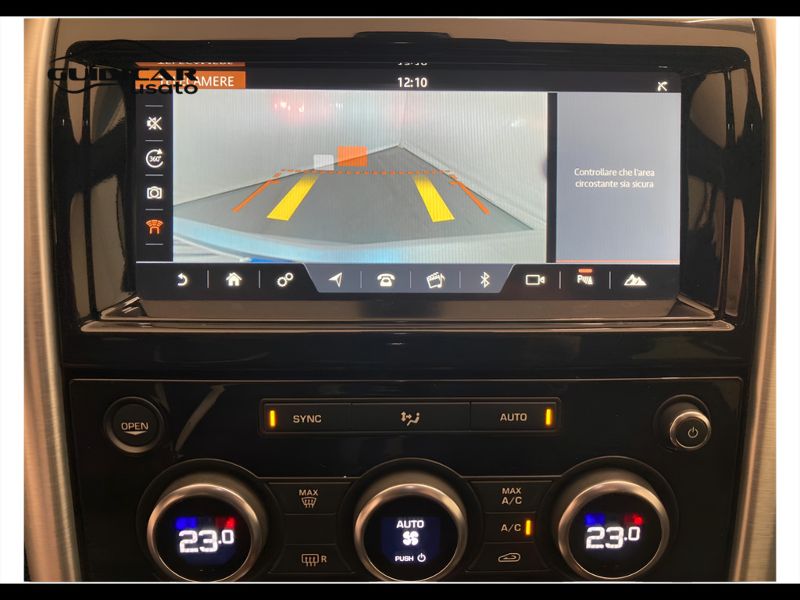 GuidiCar - LAND ROVER Discovery 2017 Discovery 2.0 sd4 HSE 240cv 5p.ti auto Usato